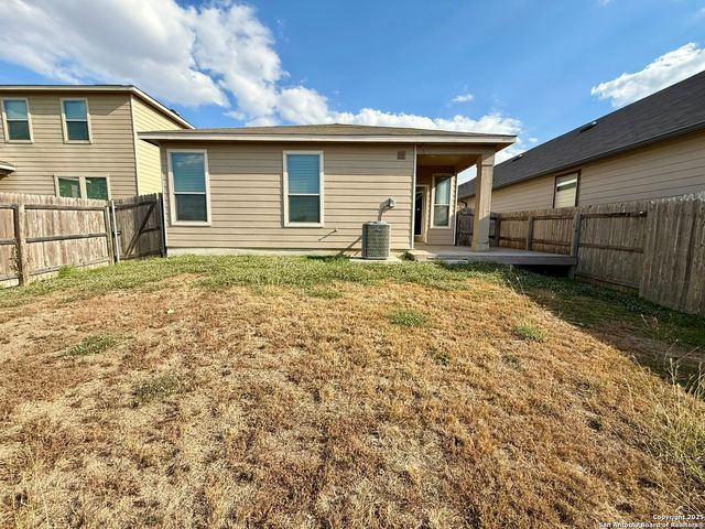 1999 Wind Chime, New Braunfels, TX 78130