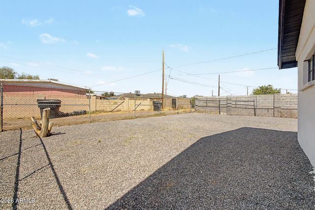 5702 N 22ND Drive, Phoenix, AZ 85015