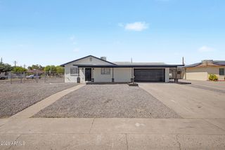 5702 N 22ND Drive, Phoenix, AZ 85015