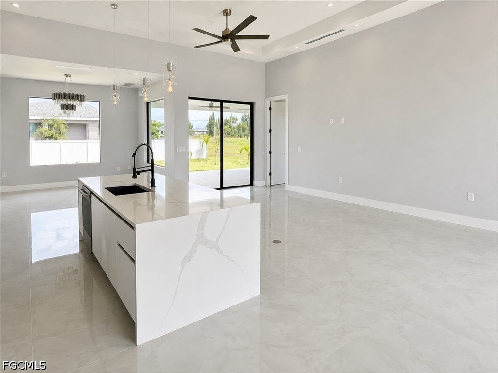 Image 22 of property listing at 2145 EL DORADO BLVD N, Cape Coral, FL 33993