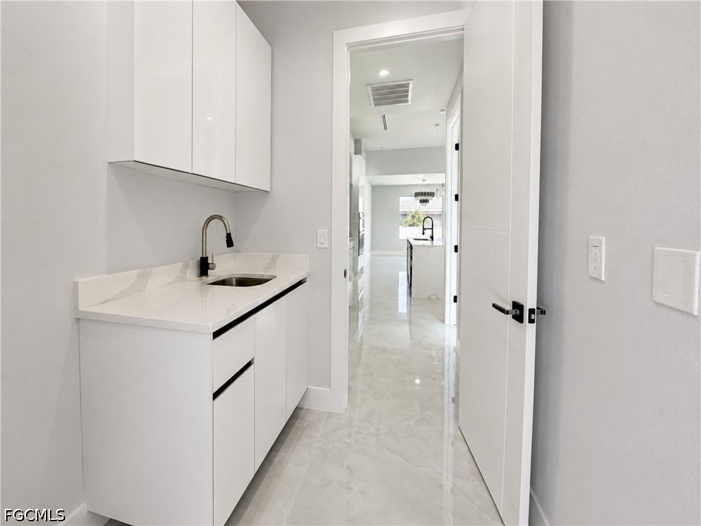 Image 23 of property listing at 2145 EL DORADO BLVD N, Cape Coral, FL 33993