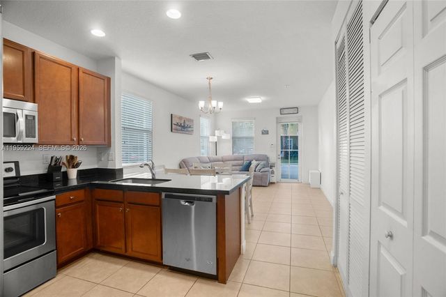 14774 SW 10th Street 10502, Pembroke Pines, FL 33027