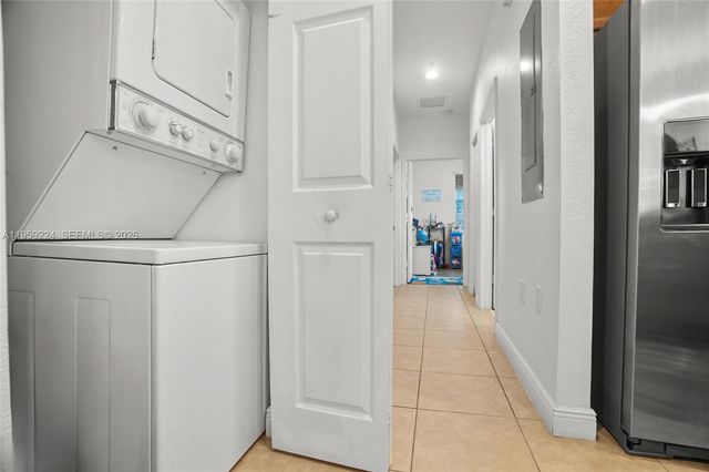 14774 SW 10th Street 10502, Pembroke Pines, FL 33027