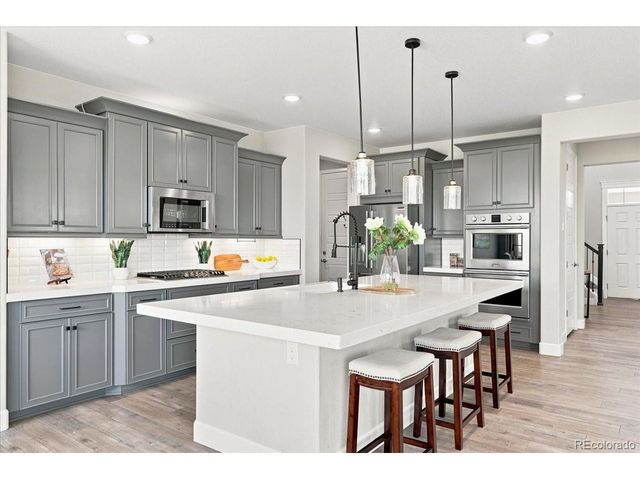 16601 Buffalo Run Dr, Commerce City, CO 80022