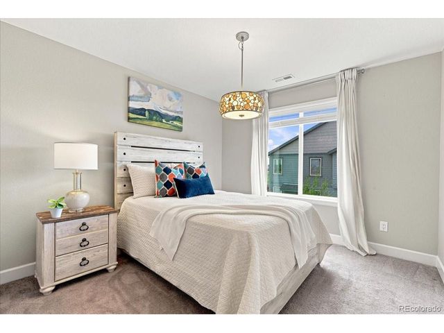 16601 Buffalo Run Dr, Commerce City, CO 80022