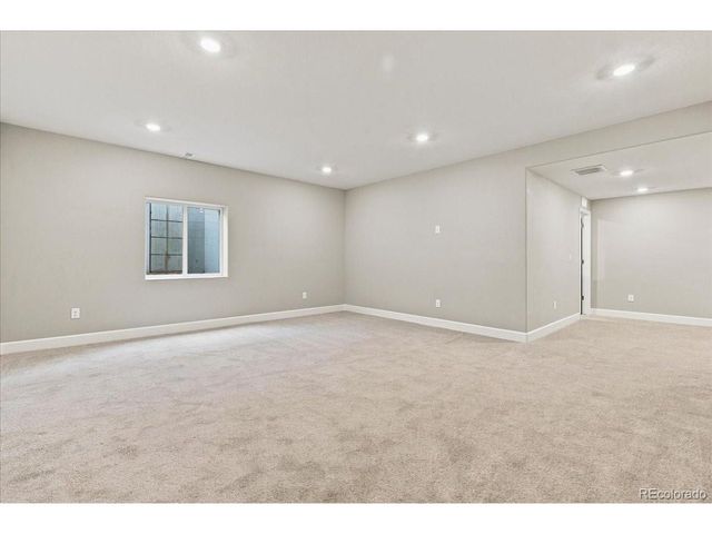 16601 Buffalo Run Dr, Commerce City, CO 80022