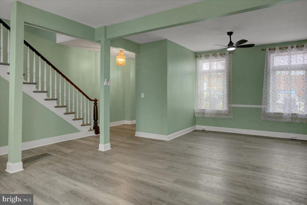 Image 4 of property listing at 131 W CHURCH ST, Hagerstown, MD 21740