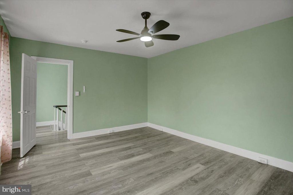 Image 8 of property listing at 131 W CHURCH ST, Hagerstown, MD 21740