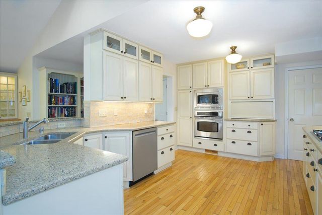 4214 Mohawk Drive, Madison, WI 53711