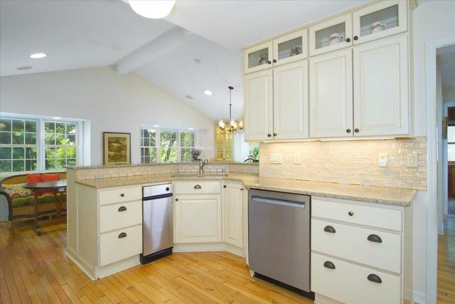 4214 Mohawk Drive, Madison, WI 53711