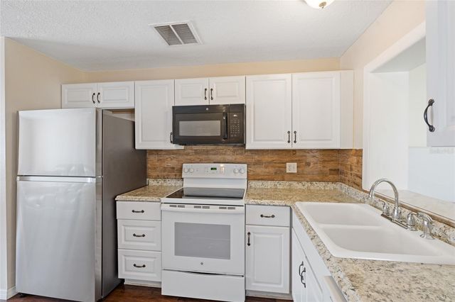 7651 MONTAGUE LOOP, New Port Richey, FL 34655