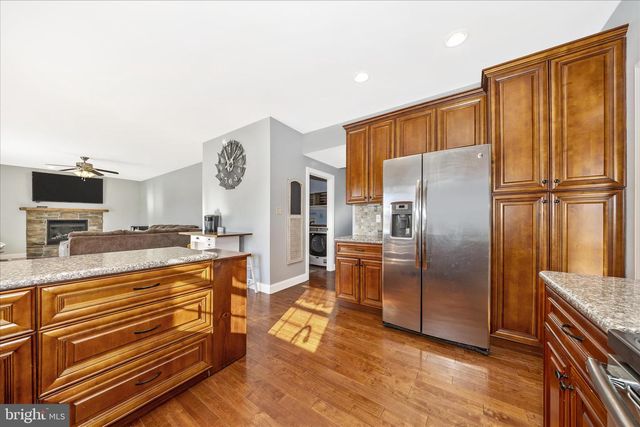 19529 PORTSMOUTH DR, Hagerstown, MD 21742