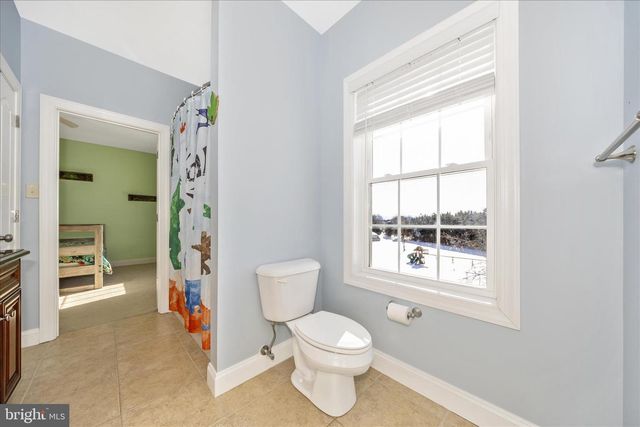 19529 PORTSMOUTH DR, Hagerstown, MD 21742