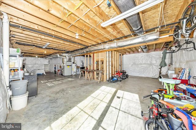 19529 PORTSMOUTH DR, Hagerstown, MD 21742