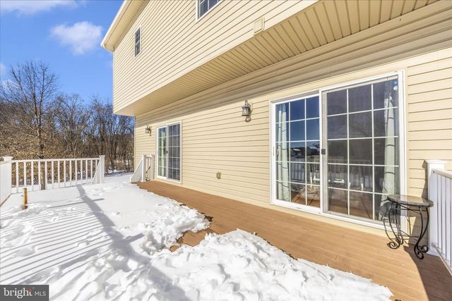 19529 PORTSMOUTH DR, Hagerstown, MD 21742