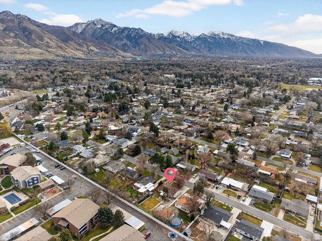 1771 E FIELDCREST LN, Holladay, UT 84117