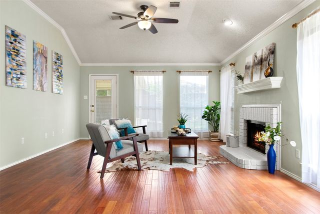 2073 Rushmore Court, Lewisville, TX 75067