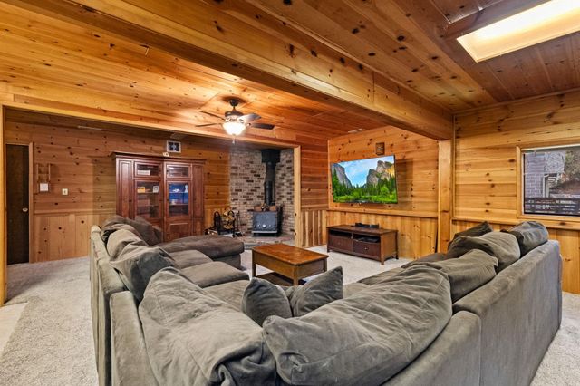 17851 Robin Rd, Twain Harte, CA 95383