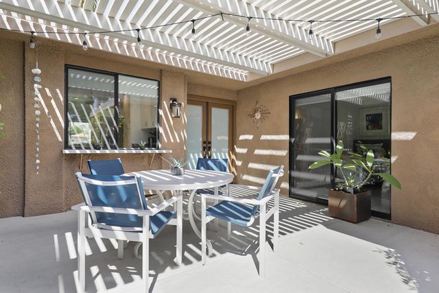 88 La Ronda Drive, Rancho Mirage, CA 92270