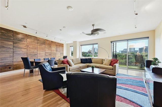 901 W 9th ST 406, Austin, TX 78703