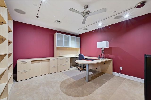 901 W 9th ST 406, Austin, TX 78703