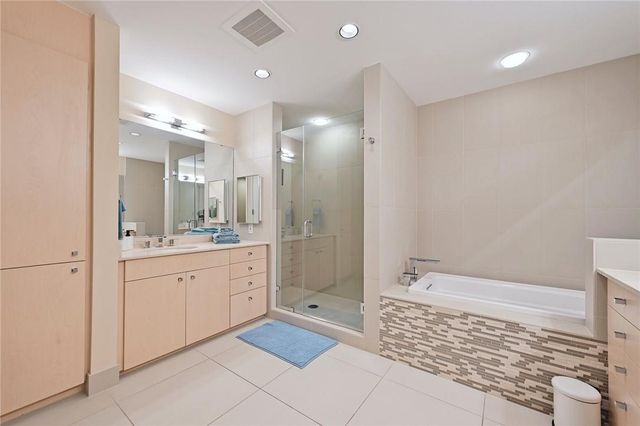 901 W 9th ST 406, Austin, TX 78703