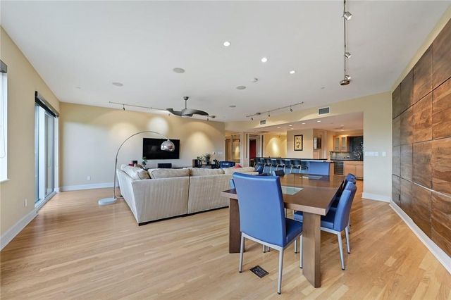 901 W 9th ST 406, Austin, TX 78703