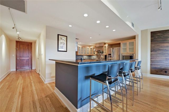 901 W 9th ST 406, Austin, TX 78703