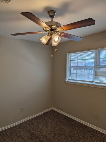 5521 Odessa Avenue, Fort Worth, TX 76133