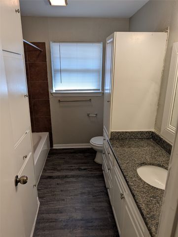 5521 Odessa Avenue, Fort Worth, TX 76133