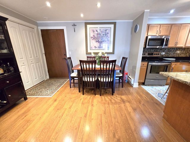 2317 N Neva Avenue 407A, Chicago, IL 60707