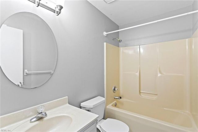 2068 Cheshire Forest CT, Virginia Beach, VA 23456