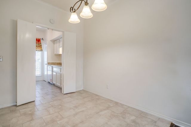 4438 Harlanwood Drive 211, Fort Worth, TX 76109