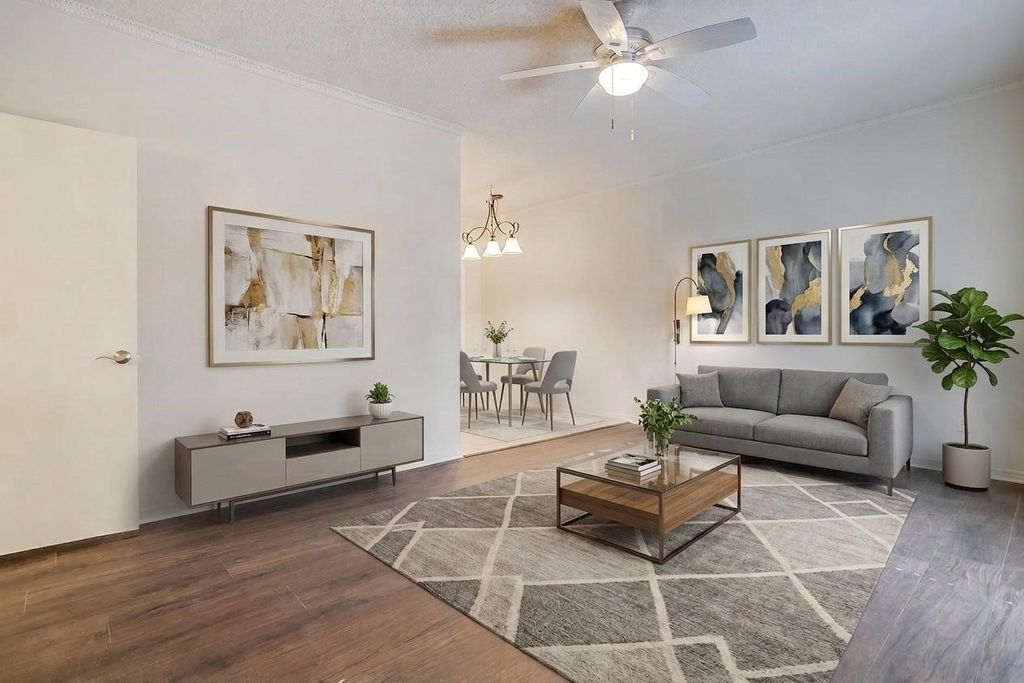 4438 Harlanwood Drive 211, Fort Worth, TX 76109