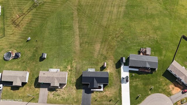 671 Towers Drive, Dandridge, TN 37725