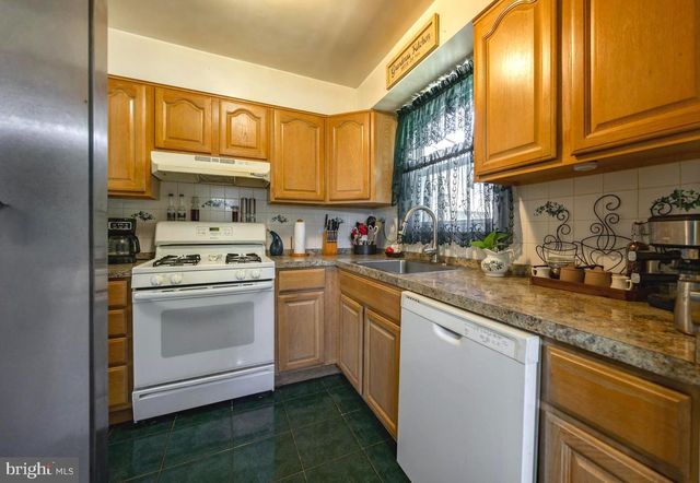 237 AMAN AVE, Clementon, NJ 08021