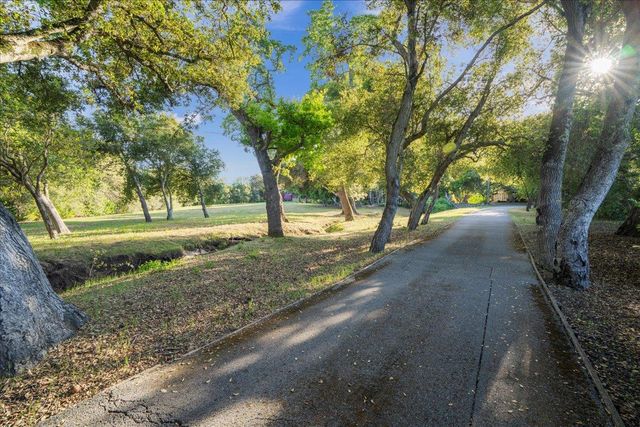 3510 Alpine Road, Portola Valley, CA 94028