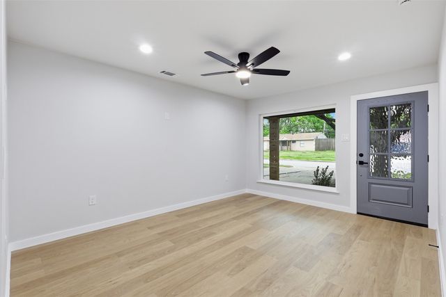 609 Woodmont Drive, Dallas, TX 75217