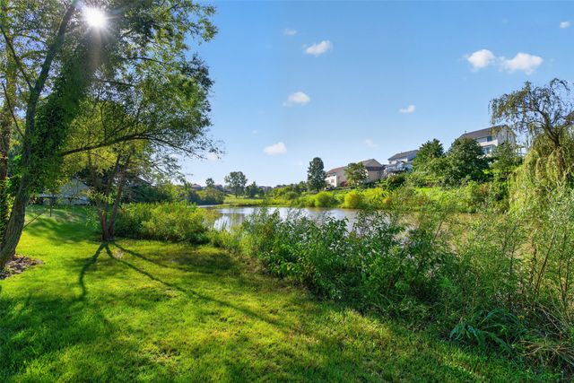 2705 Shoreview Circle, Des Moines, IA 50320