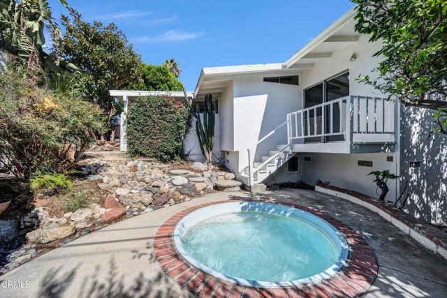 9801 Pali Avenue, Tujunga, CA 91042