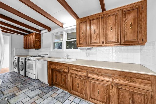 9801 Pali Avenue, Tujunga, CA 91042