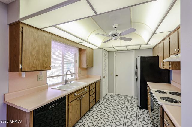 10301 W GULF HILLS Drive, Sun City, AZ 85351