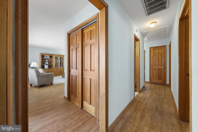 403 JERSEY CITY CT, Lanoka Harbor, NJ 08734