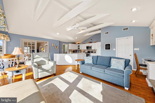 403 JERSEY CITY CT, Lanoka Harbor, NJ 08734