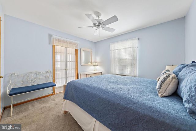 403 JERSEY CITY CT, Lanoka Harbor, NJ 08734