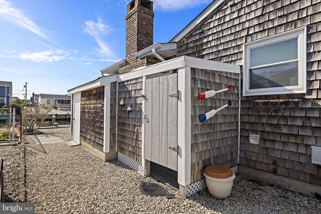 403 JERSEY CITY CT, Lanoka Harbor, NJ 08734