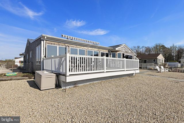 403 JERSEY CITY CT, Lanoka Harbor, NJ 08734