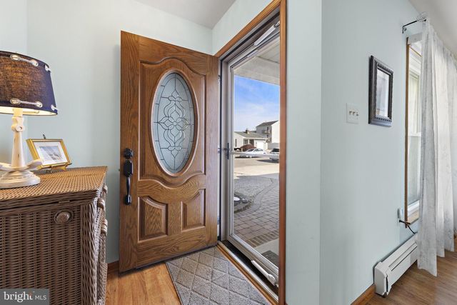 403 JERSEY CITY CT, Lanoka Harbor, NJ 08734