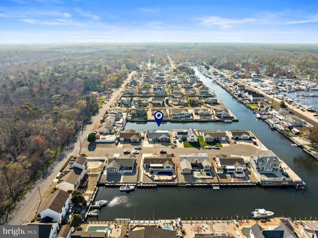 403 JERSEY CITY CT, Lanoka Harbor, NJ 08734