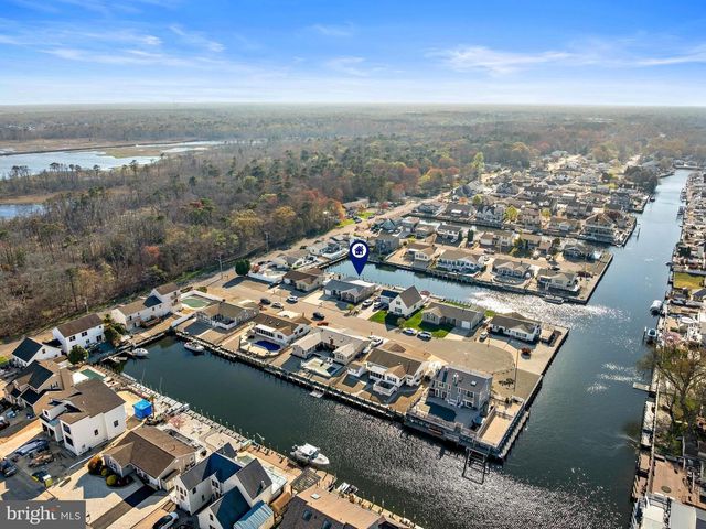 403 JERSEY CITY CT, Lanoka Harbor, NJ 08734